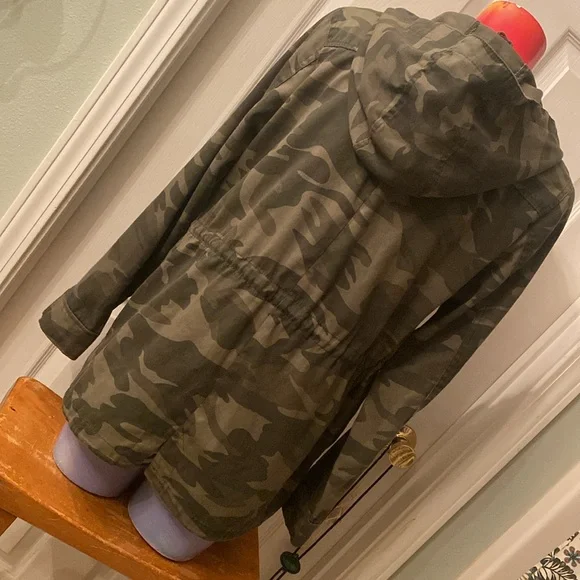 OUTER EDGE Green Camo Utility Jacket - Picture 8 of 15